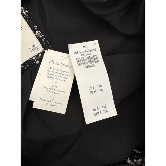 Abercrombie & Fitch Women’s Black Tweed Coat Size Medium NWT - Picture 8 of 8